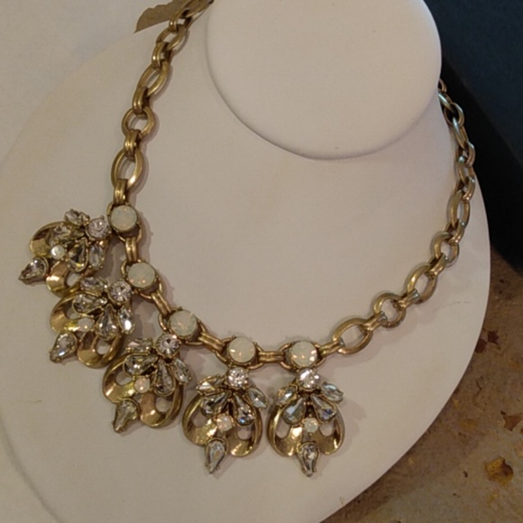 Bella-Jack Prom/Brides Necklace - Picture 3 of 5